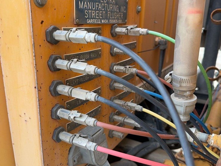 1985-international-s2500-image-22