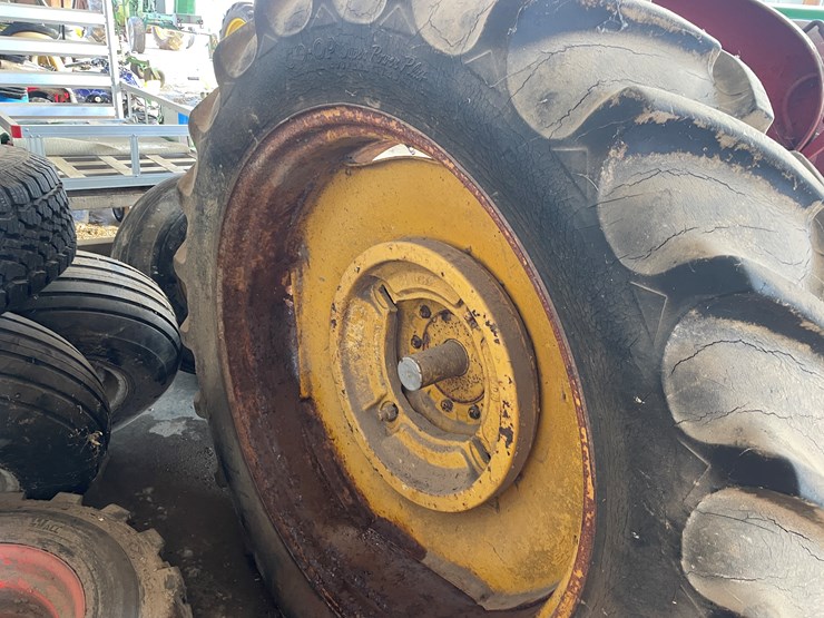 1958-massey-ferguson-33-image-8