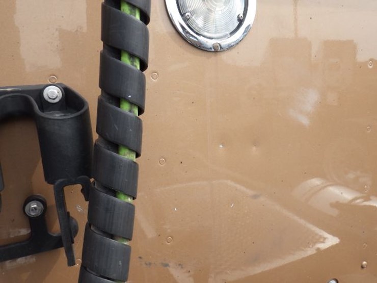 2022-kenworth-t680-image-15