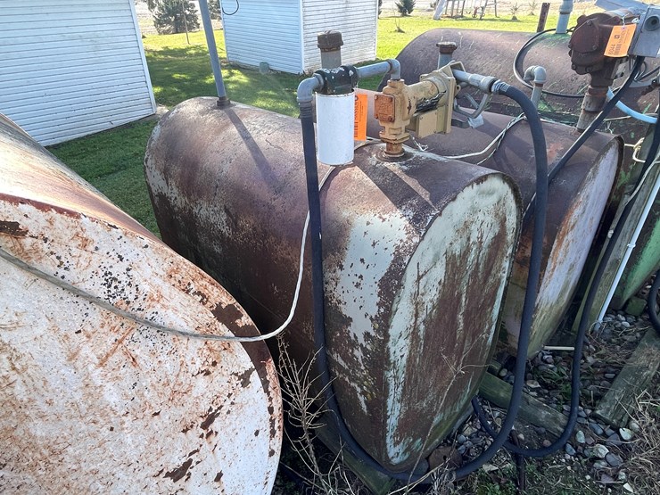 #6043-•-250-gallon-fuel-barrel-image-2