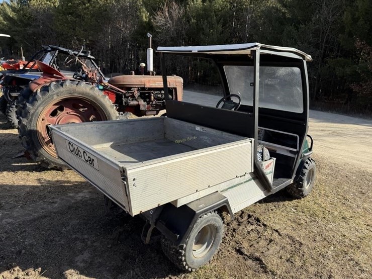 2004-club-car-turf-2-image-4