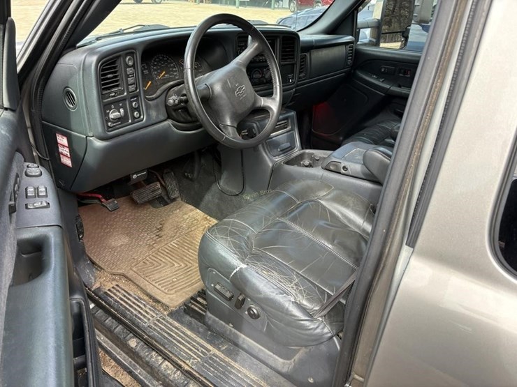 2000-chevrolet-1500-image-10