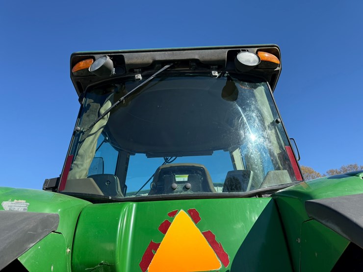 2007-john-deere-8230-image-28