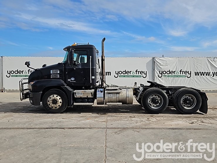 2021-mack-anthem-image-3