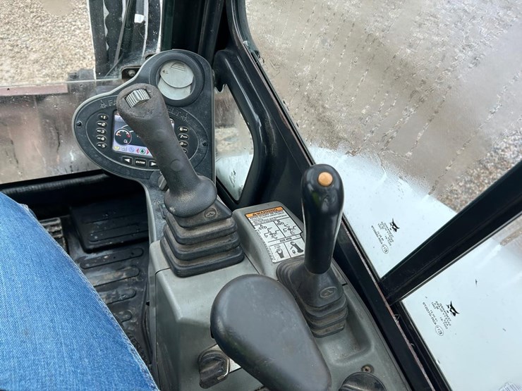 2019-bobcat-e55-image-20