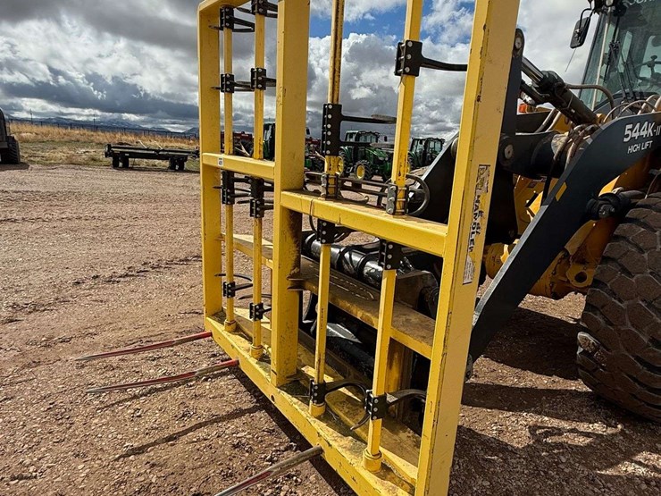 john-deere-544-image-3