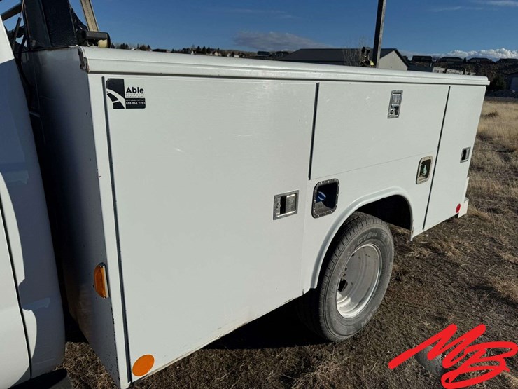 2012-ford-f350-image-13