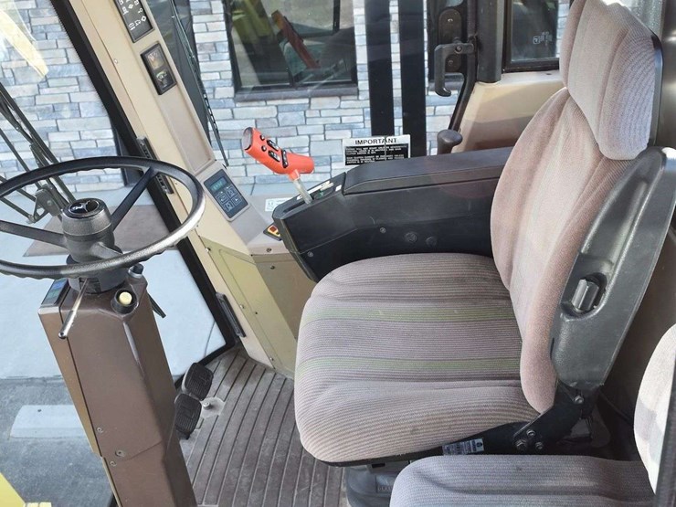 john-deere-6610-image-31