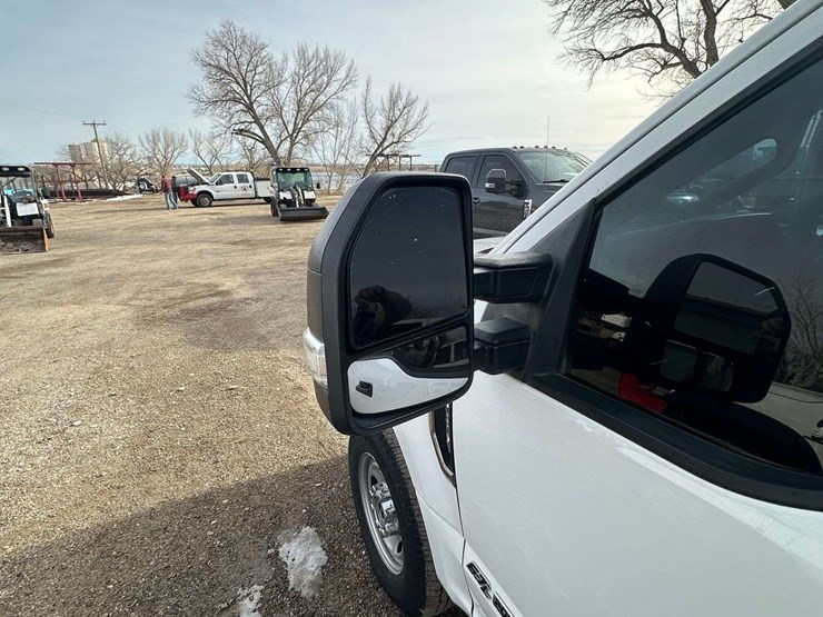 2019-ford-f250-xl-image-14