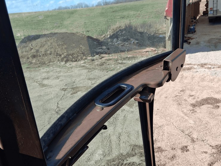 john-deere-4430-image-11