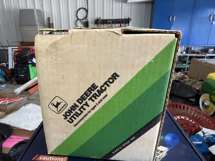 john-deere-2550-image-3