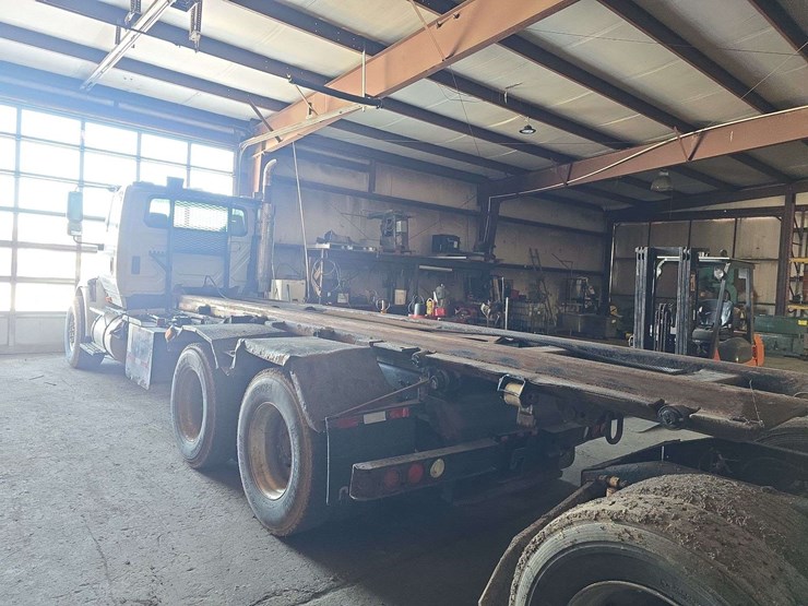 2006-international-8600-image-6