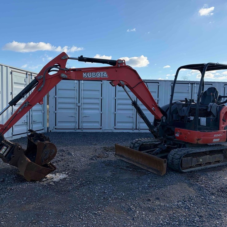 2018 KUBOTA KX040