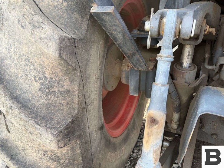 2016-kubota-m8540hd-image-17