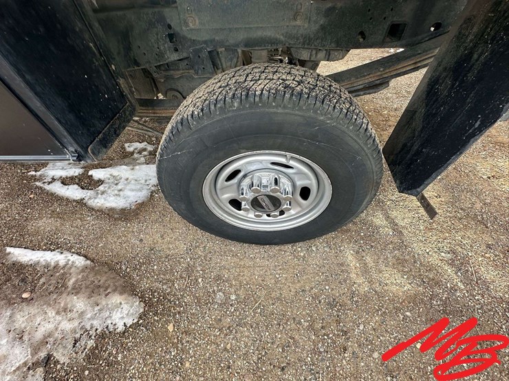 2019-ford-f250-xl-image-16