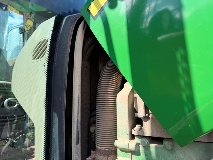 2012-john-deere-6430-image-47