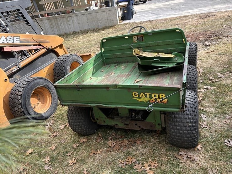 john-deere-gator-image-5