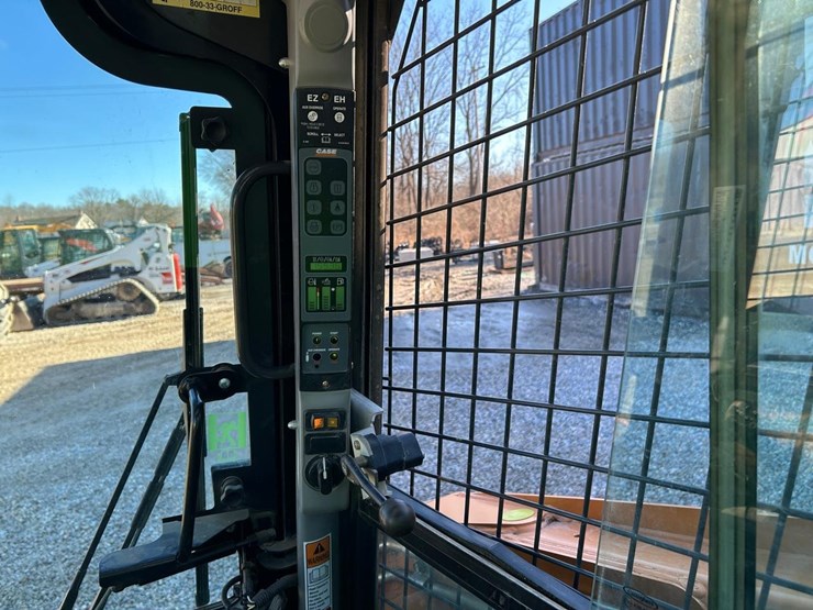 2019-case-tr340-image-22