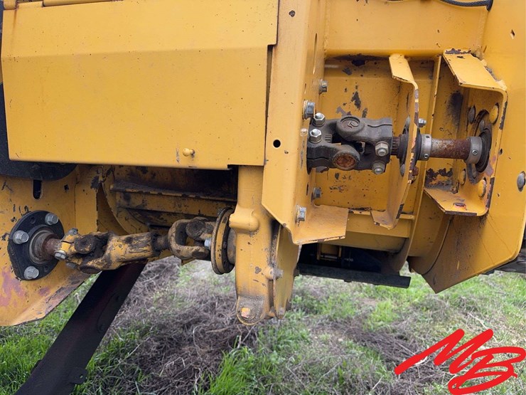 new-holland-h8040-image-14