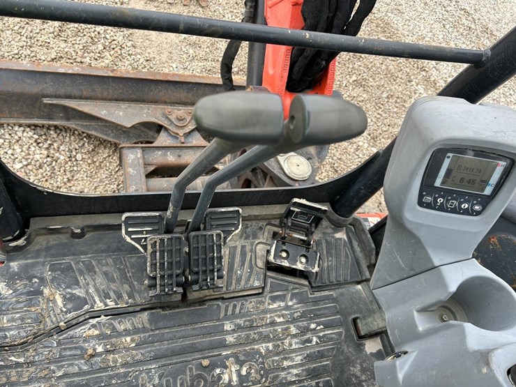 2016-kubota-u35-4-image-19