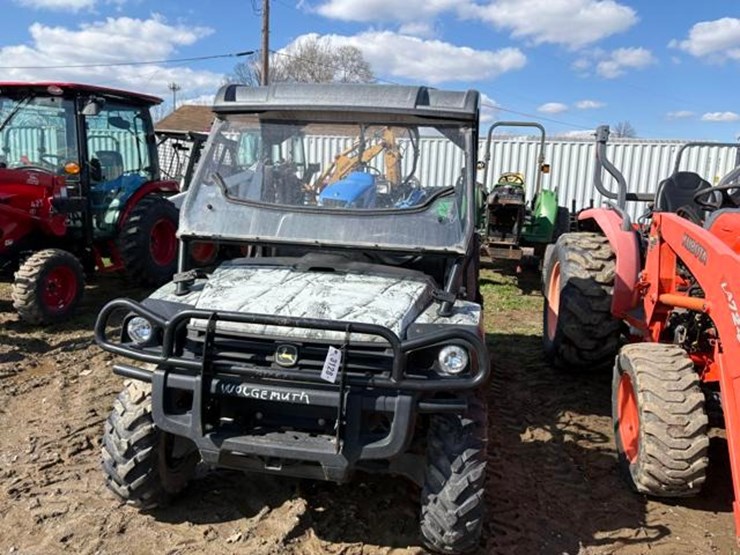 john-deere-gator-image-3