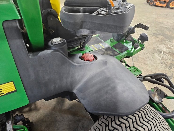 john-deere-7500-image-19
