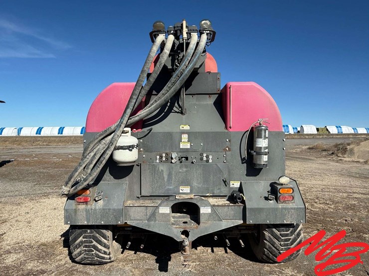 2014-staheli-west-dewpoint-6110-image-4