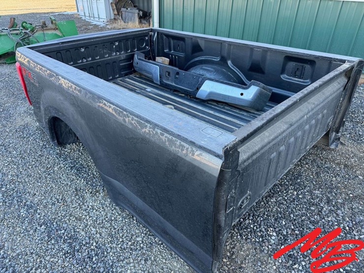 2018-ford-f350-image-3