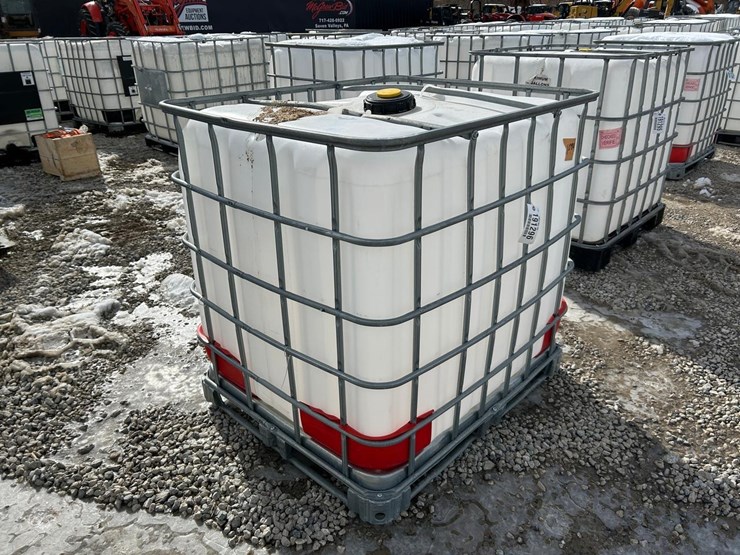 water-tank-tote-image-4