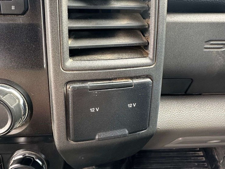 2019-ford-f250-xl-image-25