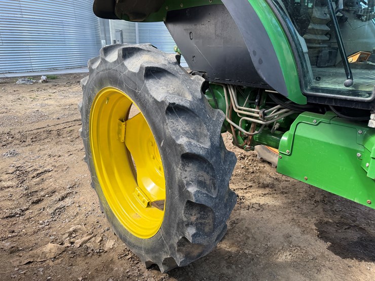 john-deere-5100mh-image-10