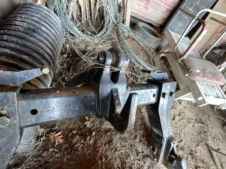 #6086-•-3-point-quick-attach-hitch-image-6