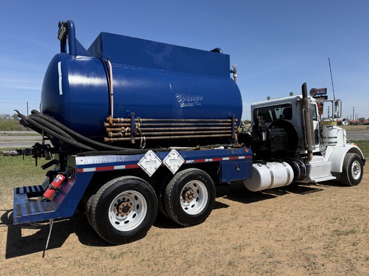 2013-peterbilt-367-image-5