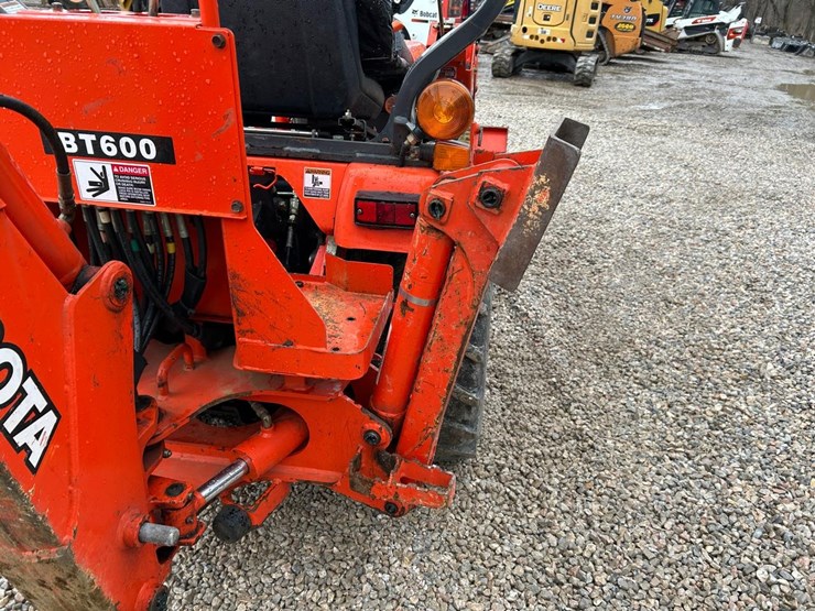 kubota-bx22-image-12