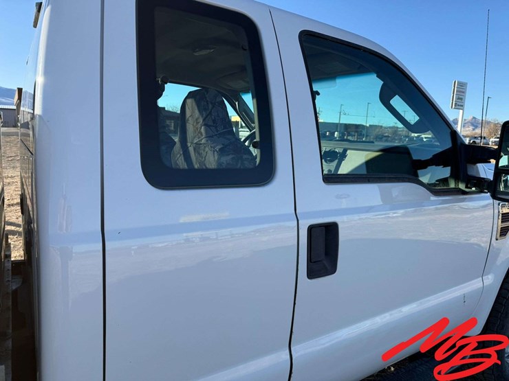 2010-ford-f350-image-20