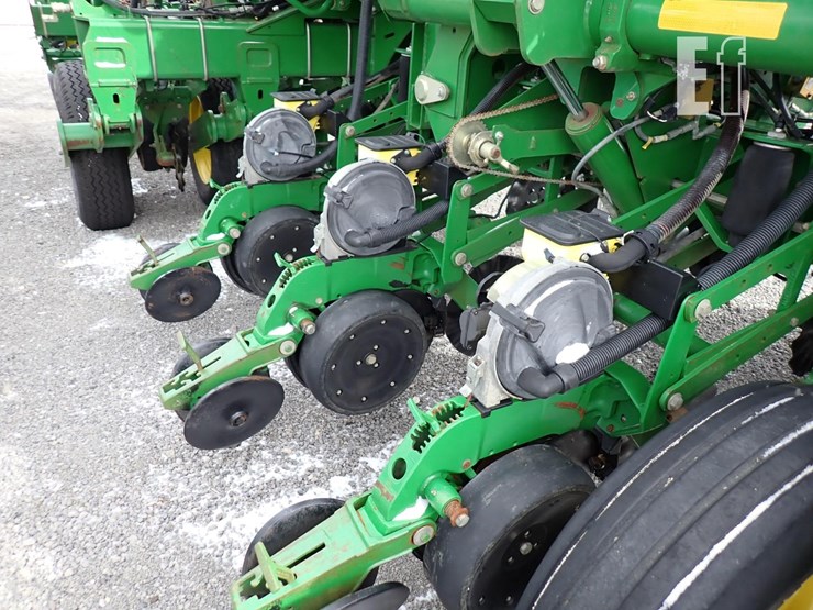 john-deere-1790-image-7