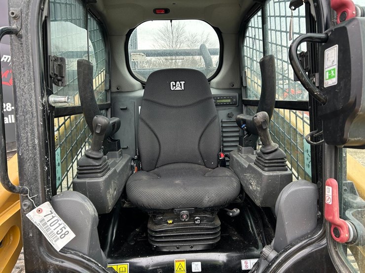 2023-caterpillar-299d3-image-20