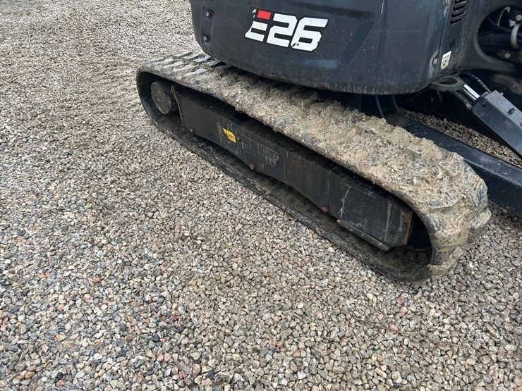 2022-bobcat-e26-image-12