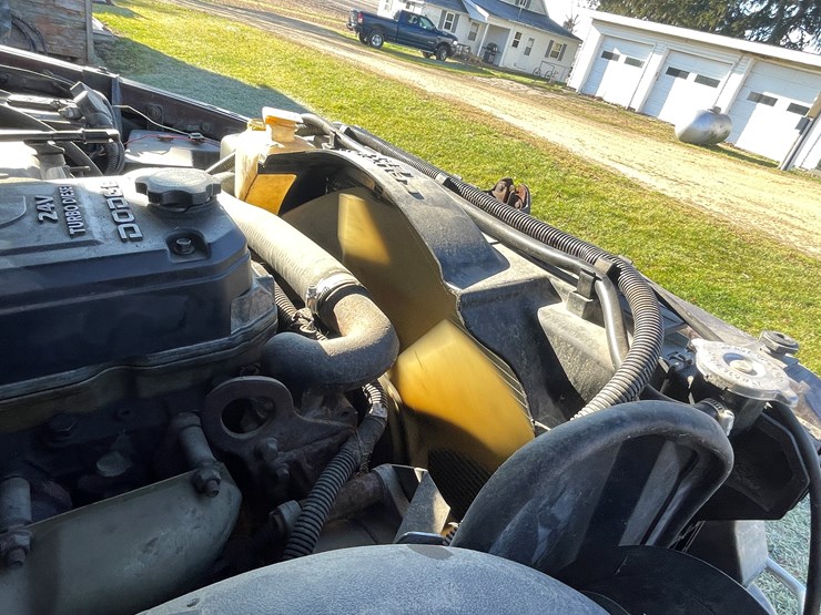 #6018-•-2004-dodge-turbo-diesel-pickup-(wi-title-in-delay)-image-59