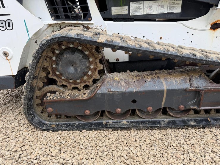 2018-bobcat-t590-image-14