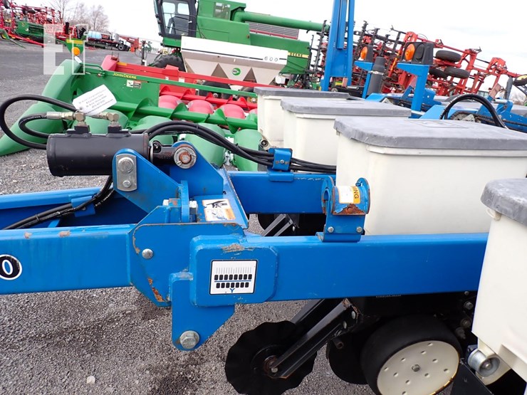 kinze-3000-image-12