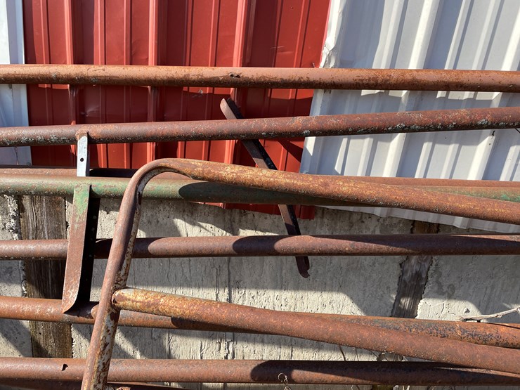 #6062-•-used-gates-image-17