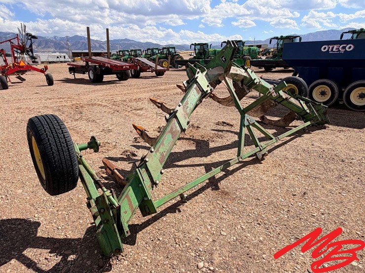 john-deere-900-image-2