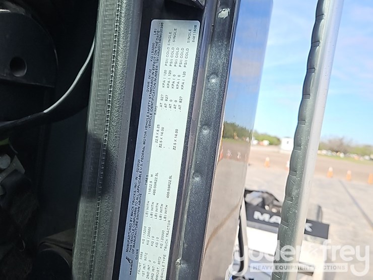 2021-mack-anthem-image-42