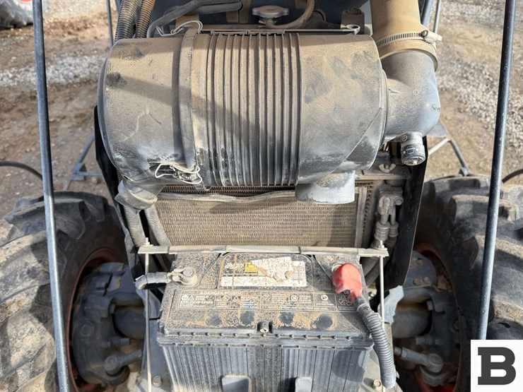 2016-kubota-m8540hd-image-23