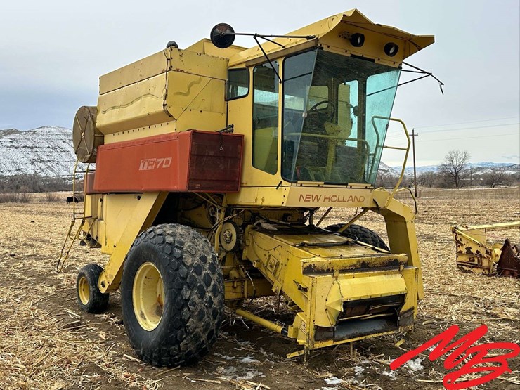 new-holland-70-image-3