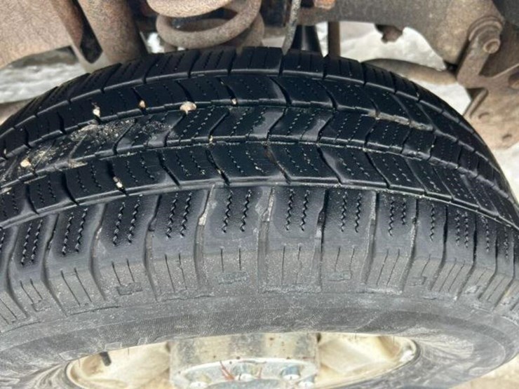 2011-ford-f350-image-69