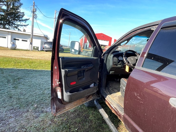 #6018-•-2004-dodge-turbo-diesel-pickup-(wi-title-in-delay)-image-23