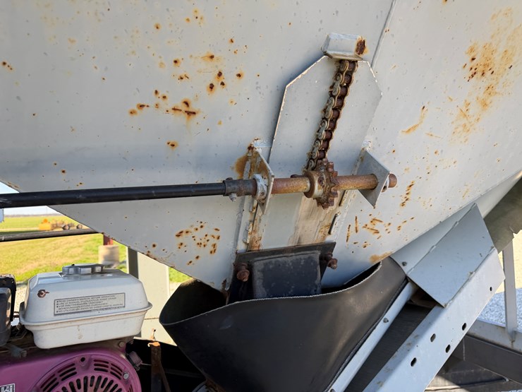 2004-convey-all-bts240-image-45