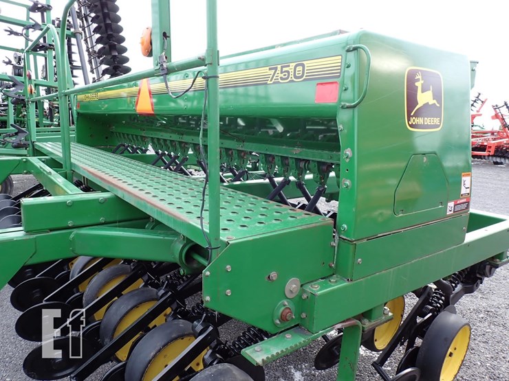 john-deere-750-image-7